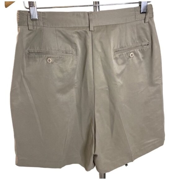 Vintage 90s Izod Club Khaki Pleated High Waisted Mom Shorts Sz 8 - Picture 2 of 9
